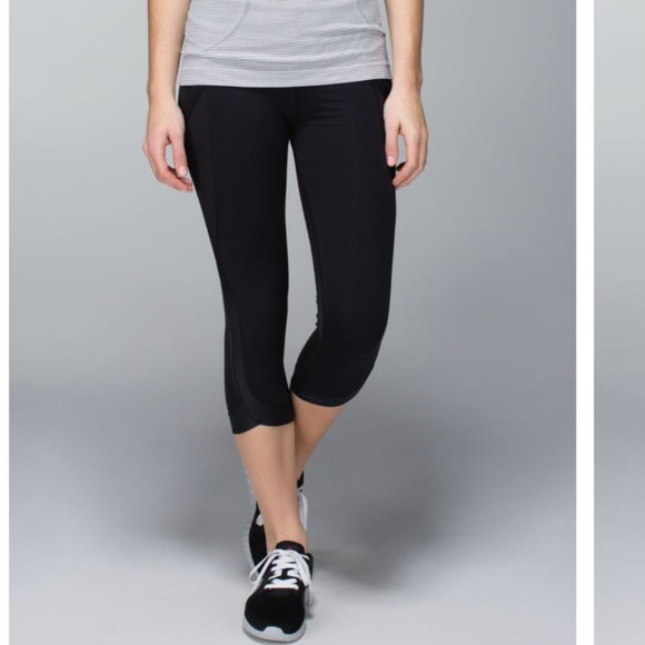 Lululemon Chase Me Crop *Flawed* - 6 - Picture 2 of 14